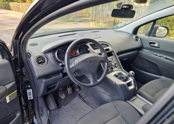 Peugeot 5008 cena 10900 przebieg: 232800, rok produkcji 2010 z Praszka małe 254